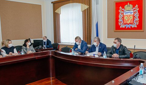 О повестке очередного заседания